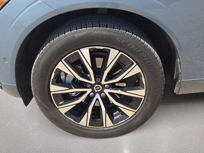 Volvo XC60 XC60 Plus, B5 FWD, Mild Hybrid, Bright