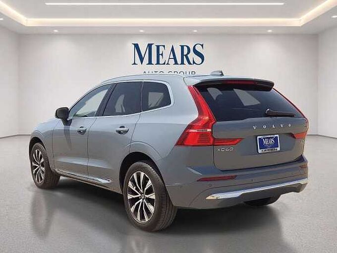 Volvo XC60 XC60 Plus, B5 FWD, Mild Hybrid, Bright
