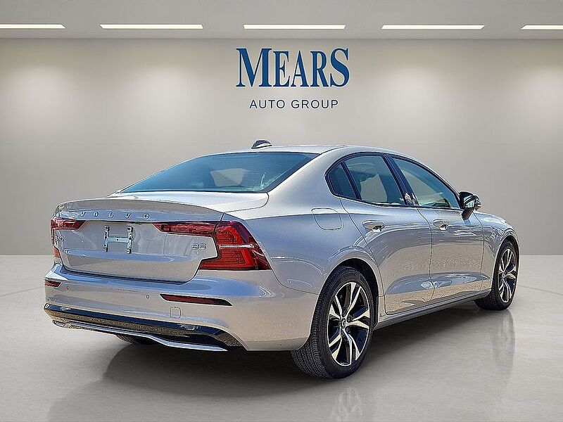 Volvo  S60 Core, B5 FWD Gas (mild hybrid), Gasoline, Dark