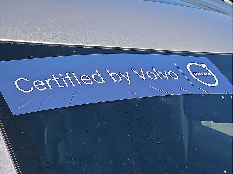 Volvo  XC90 Recharge Plus, T8 eAWD, Electric/Gasoline, Bright, 7 Seats