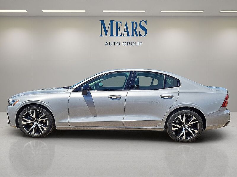 Volvo  S60 Core, B5 FWD Gas (mild hybrid), Gasoline, Dark