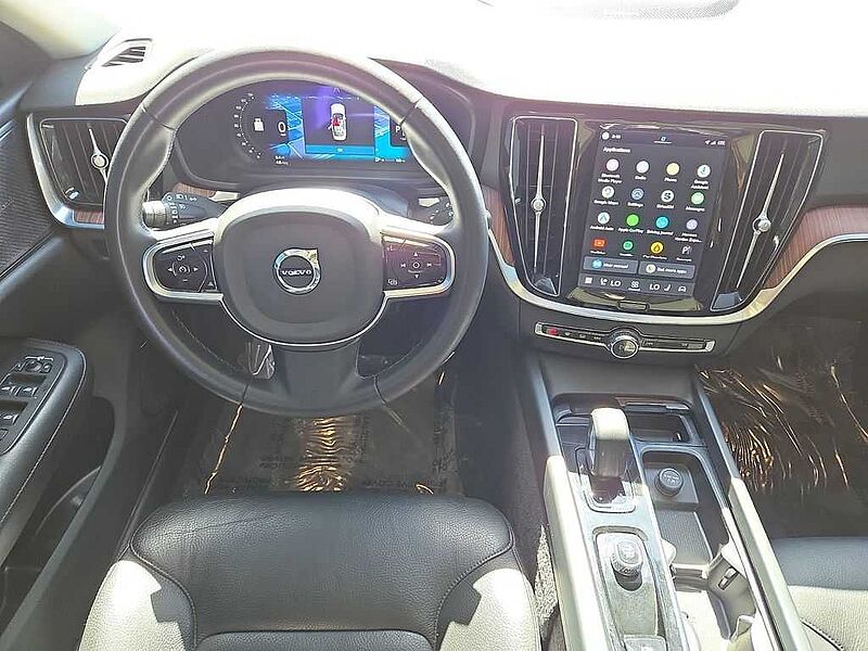 Volvo  S60 Plus, B5 AWD Gas (mild hybrid), Gasoline, Dark