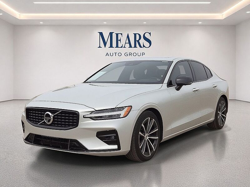 Volvo  S60 Momentum, B5 FWD