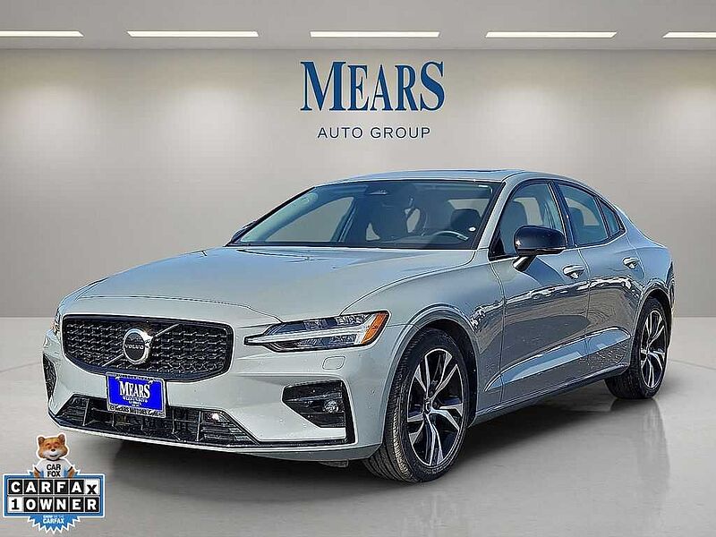 Volvo  S60 Core, B5 FWD Gas (mild hybrid), Gasoline, Dark
