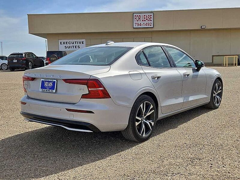 Volvo  S60 Core, B5 FWD Gas (mild hybrid), Gasoline, Dark