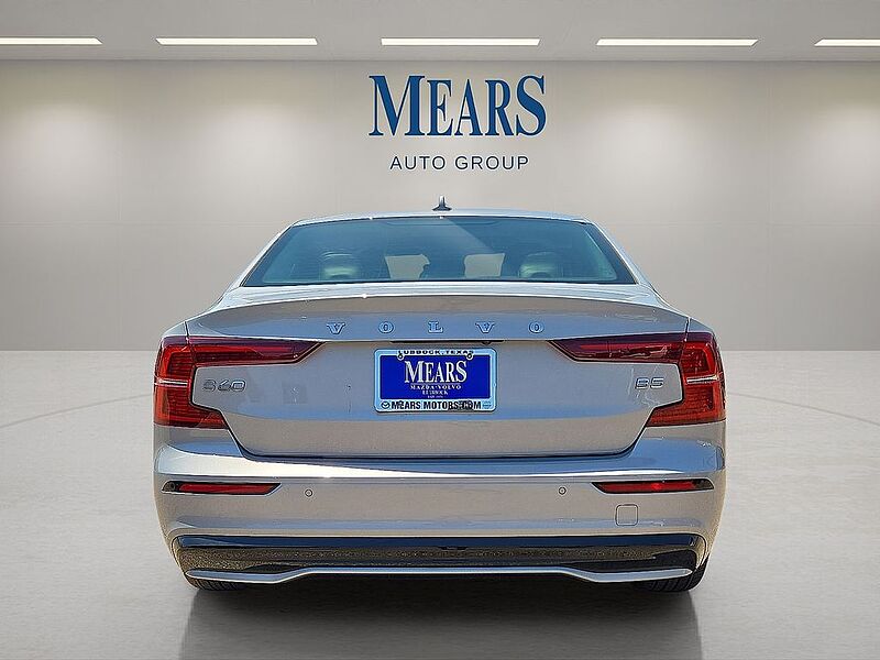 Volvo  S60 Core, B5 FWD Gas (mild hybrid), Gasoline, Dark