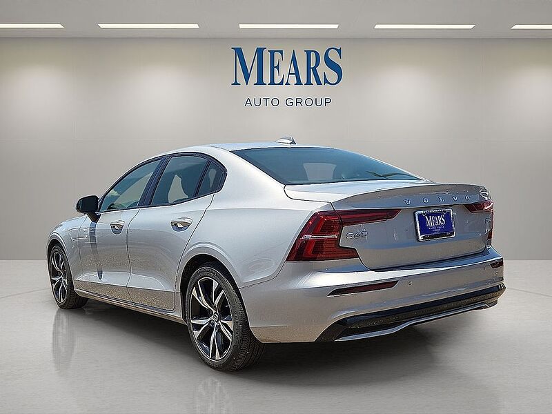Volvo  S60 Core, B5 FWD Gas (mild hybrid), Gasoline, Dark