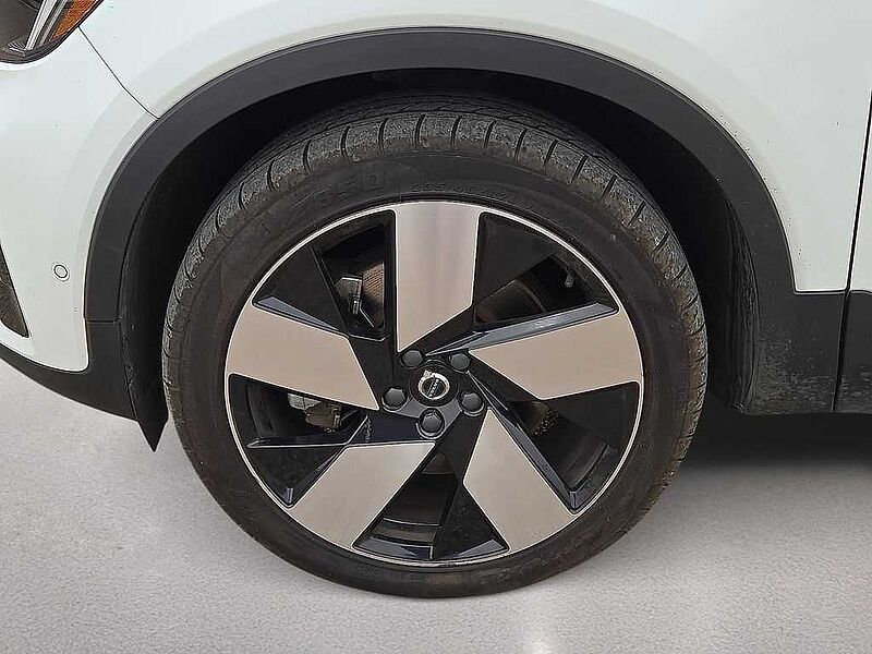 Volvo  C40 Recharge Ultimate, Twin Motor, Electric