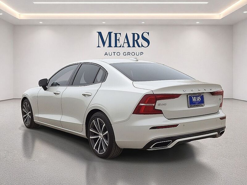 Volvo  S60 Momentum, B5 FWD