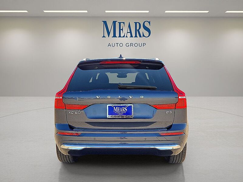 Volvo  XC60 Plus, B5 FWD, Mild Hybrid, Bright