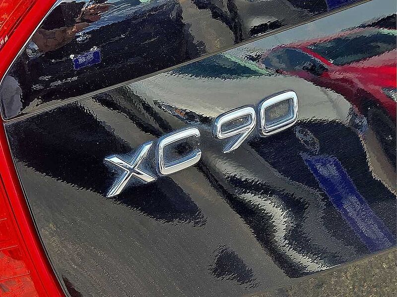 Volvo  XC90 T6 AWD Momentum