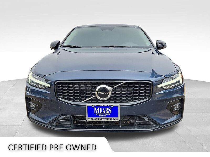 Volvo  S60 Core, B5 AWD Gas (mild hybrid), Gasoline, Dark