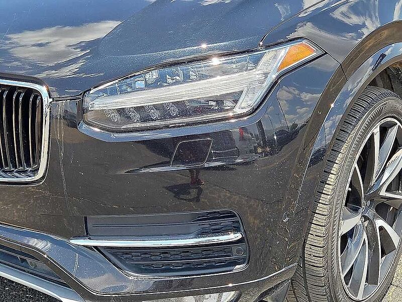 Volvo  XC90 T6 AWD Momentum