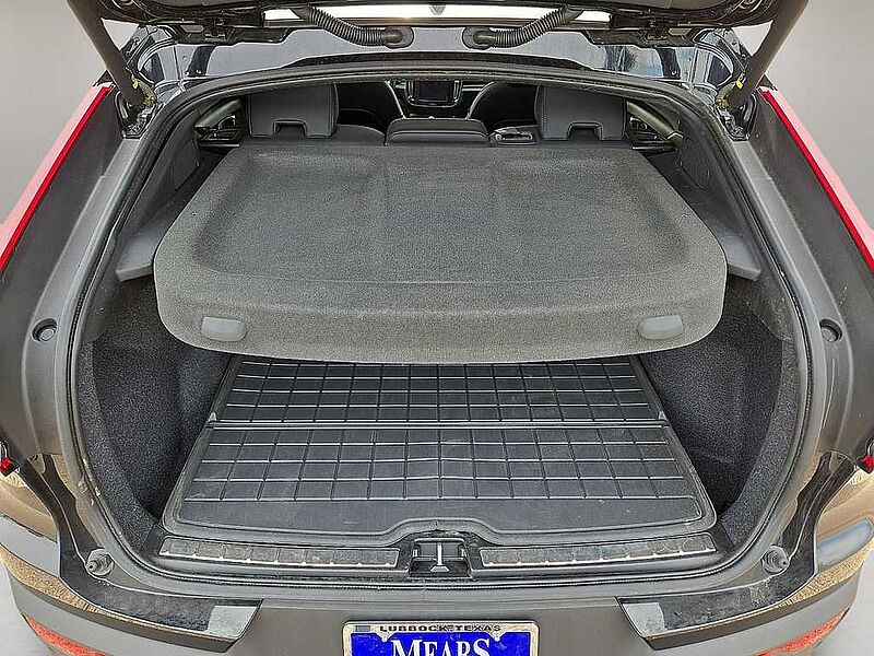 Volvo  C40 Recharge Ultimate, Twin Motor, Electric