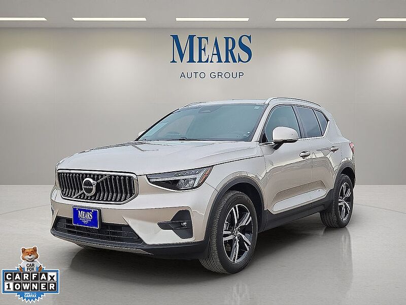 Volvo  XC40 Plus, B5 AWD, Mild Hybrid, Bright