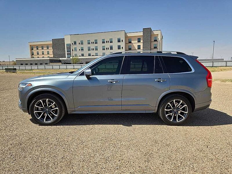 Volvo  XC90 T6 AWD Momentum