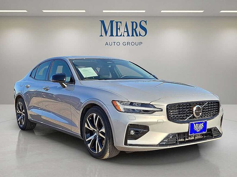Volvo  S60 Core, B5 FWD Gas (mild hybrid), Gasoline, Dark