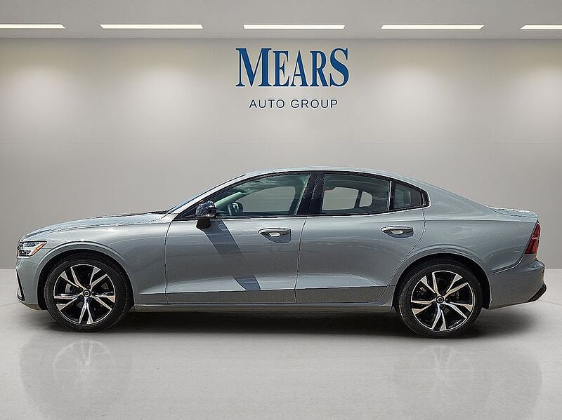Volvo  S60 Core, B5 FWD Gas (mild hybrid), Gasoline, Dark