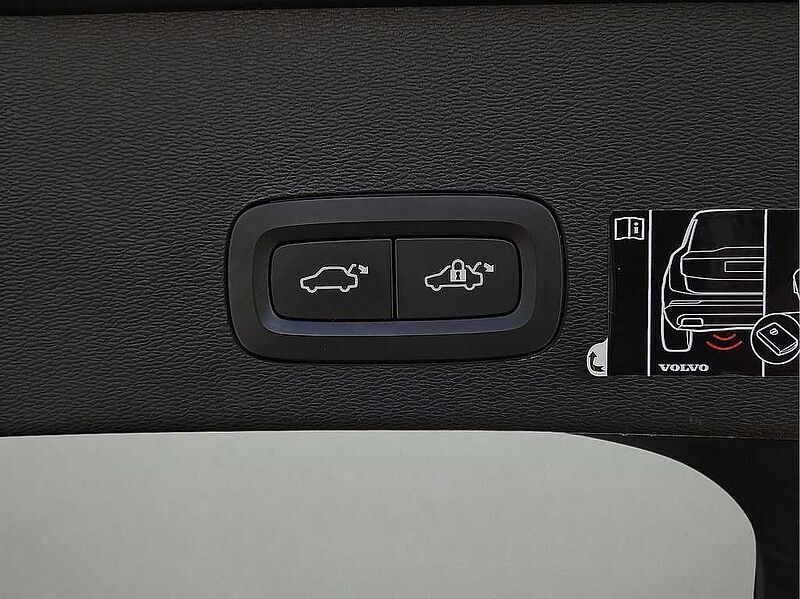 Volvo  C40 Recharge  Ultimate, Twin Motor