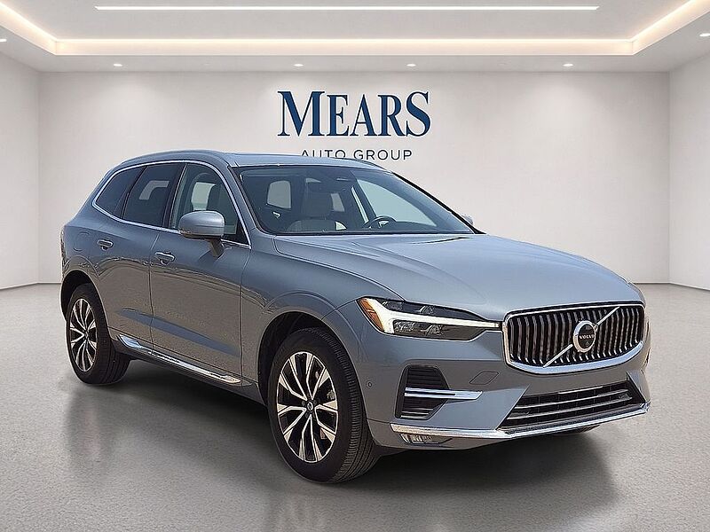 Volvo  XC60 Plus, B5 FWD, Mild Hybrid, Bright