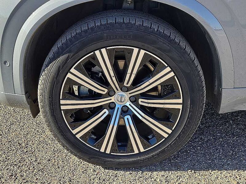 Volvo XC90 Plus, B6 AWD Gas (mild hybrid), Gasoline, Bright, 7 Seats