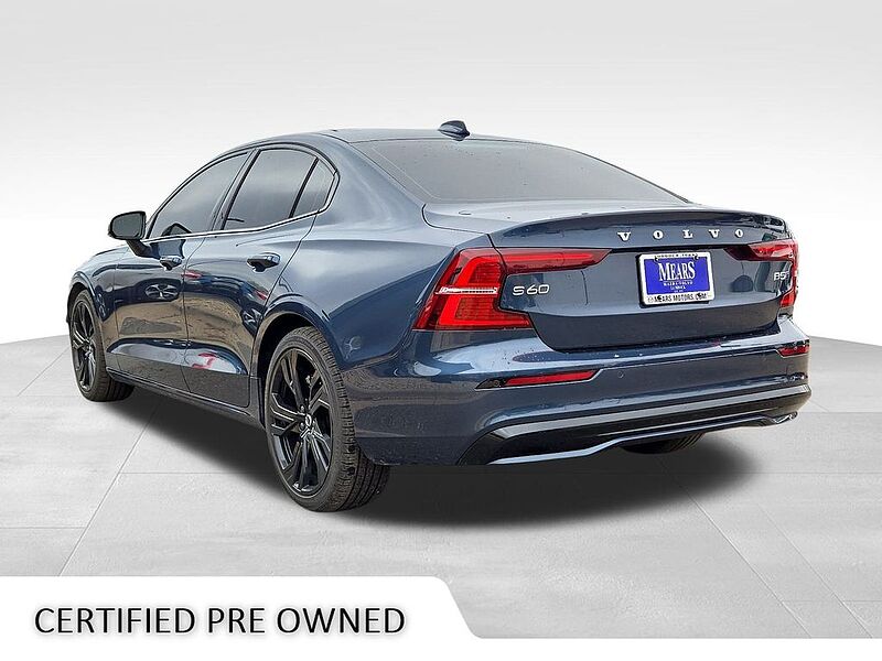 Volvo  S60 Core, B5 AWD Gas (mild hybrid), Gasoline, Dark