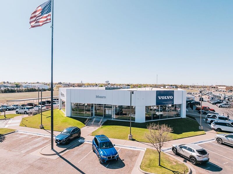 Volvo  XC60 Momentum, B5 FWD