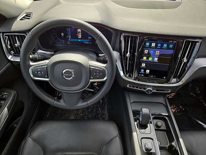 Volvo  S60 Core, B5 FWD Gas (mild hybrid), Gasoline, Dark