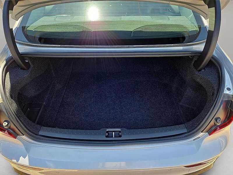 Volvo  S60 Core, B5 FWD Gas (mild hybrid), Gasoline, Dark