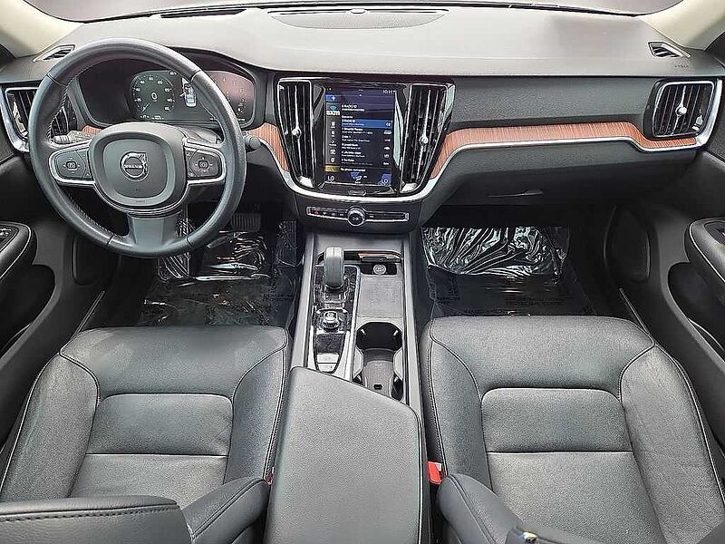 Volvo  S60 Momentum, B5 FWD