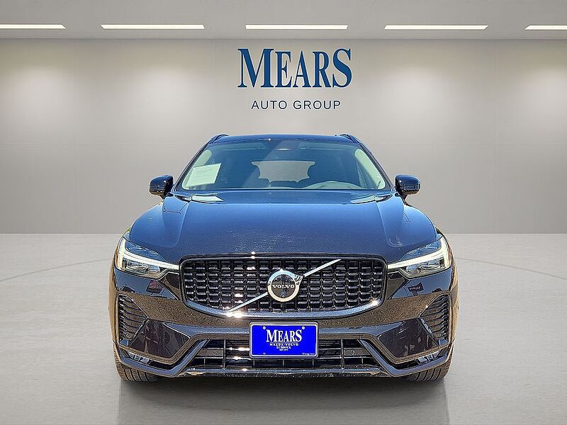 Volvo  XC60 Plus, B5 AWD Gas (mild hybrid), Gasoline, Dark