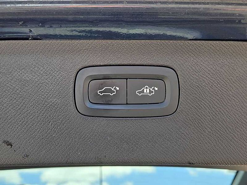 Volvo  XC90 Momentum, T6 AWD , 7 Seats