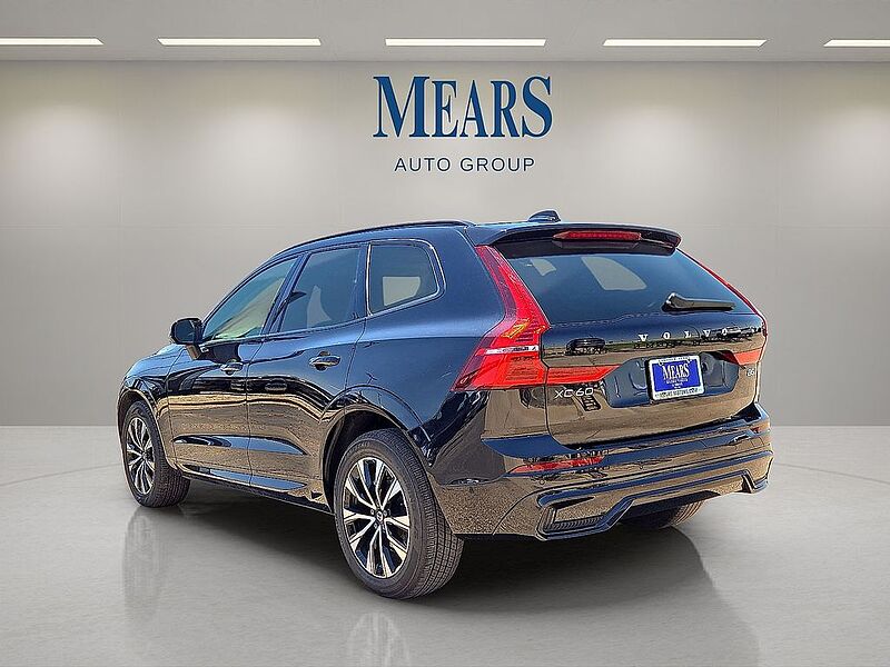 Volvo  XC60 Plus, B5 AWD Gas (mild hybrid), Gasoline, Dark