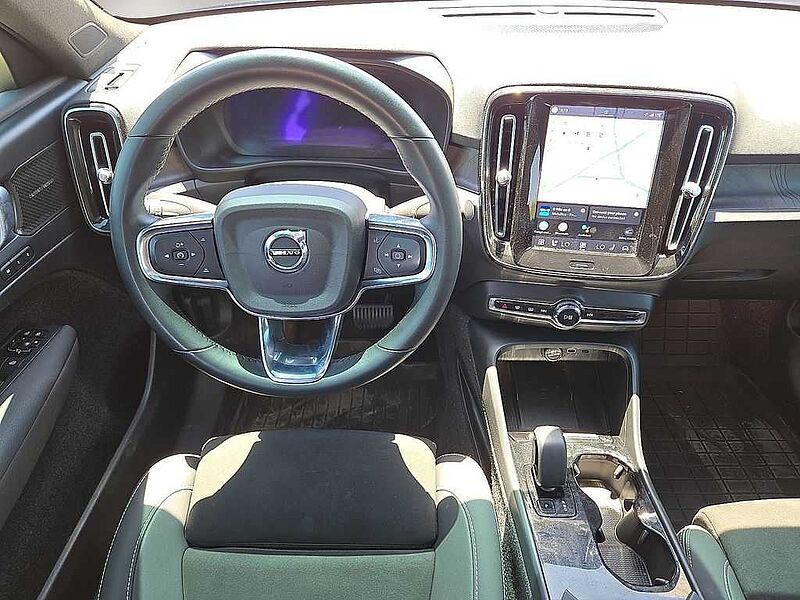Volvo  C40 Recharge Ultimate, Twin Motor, Electric