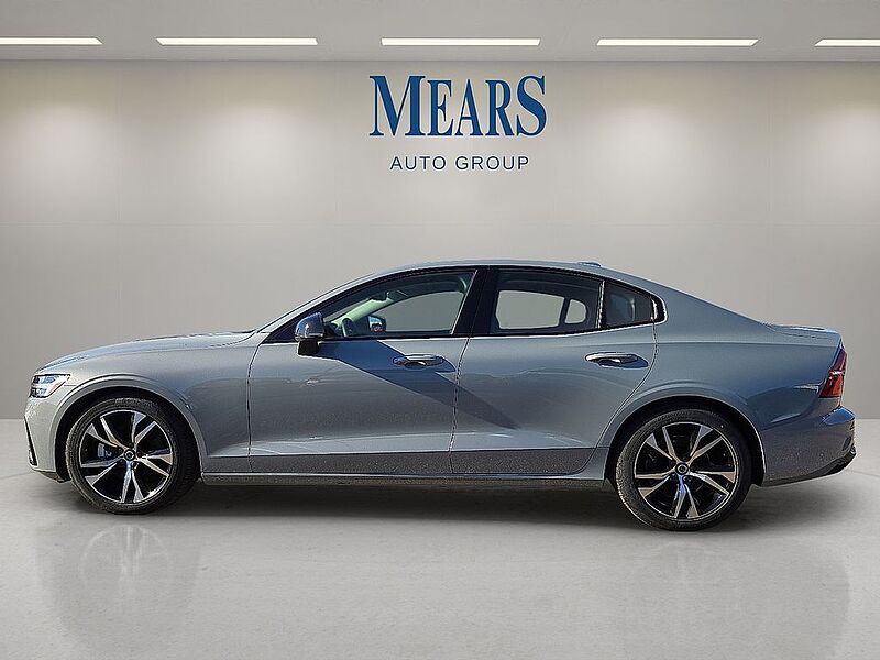 Volvo  S60 Core, B5 FWD Gas (mild hybrid), Gasoline, Dark