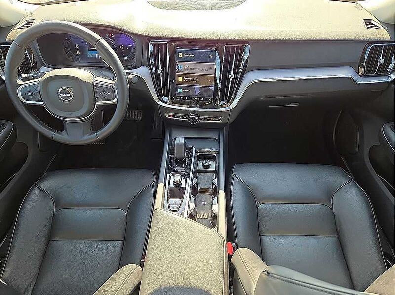 Volvo  S60 Core, B5 FWD Gas (mild hybrid), Gasoline, Dark
