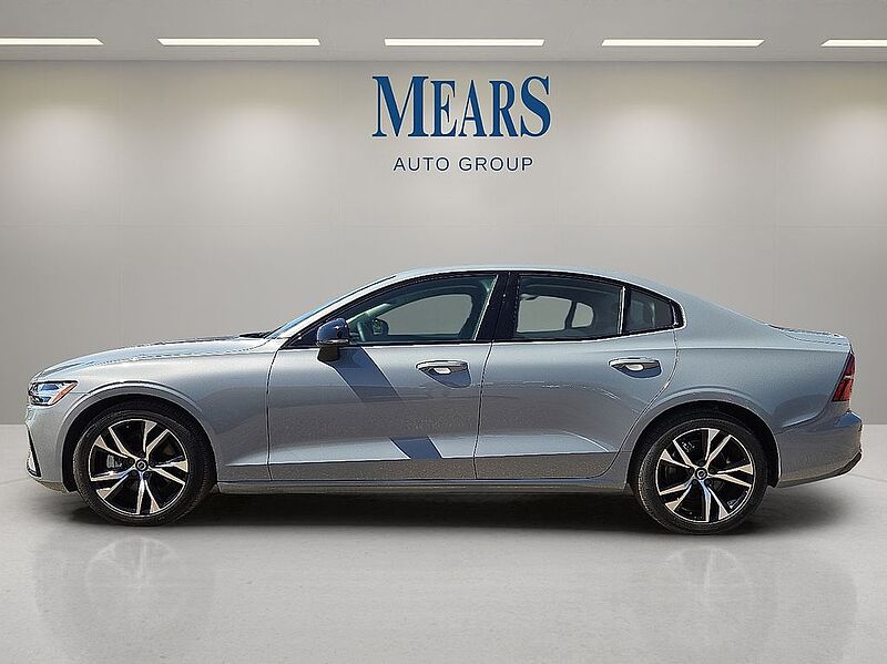 Volvo  S60 Core, B5 FWD Gas (mild hybrid), Gasoline, Dark