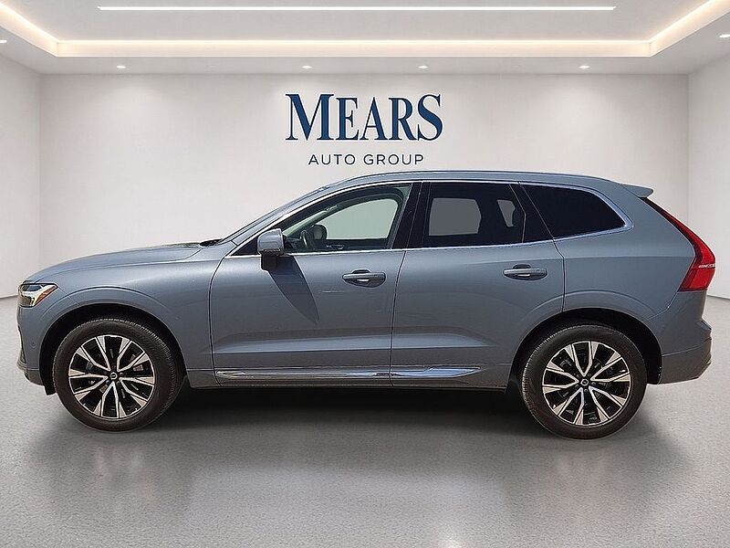 Volvo  XC60 Plus, B5 FWD, Mild Hybrid, Bright