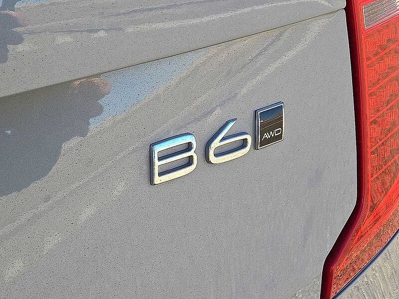 Volvo XC90 Plus, B6 AWD Gas (mild hybrid), Gasoline, Bright, 7 Seats