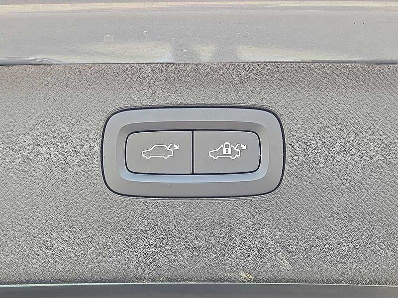 Volvo  XC90 Plus, B6 AWD , Mild Hybrid, Bright, 6 Seats