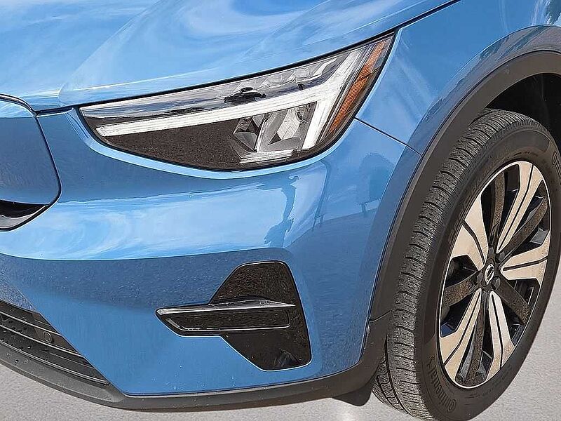 Volvo  XC40 Recharge Core, Twin Motor, Electric