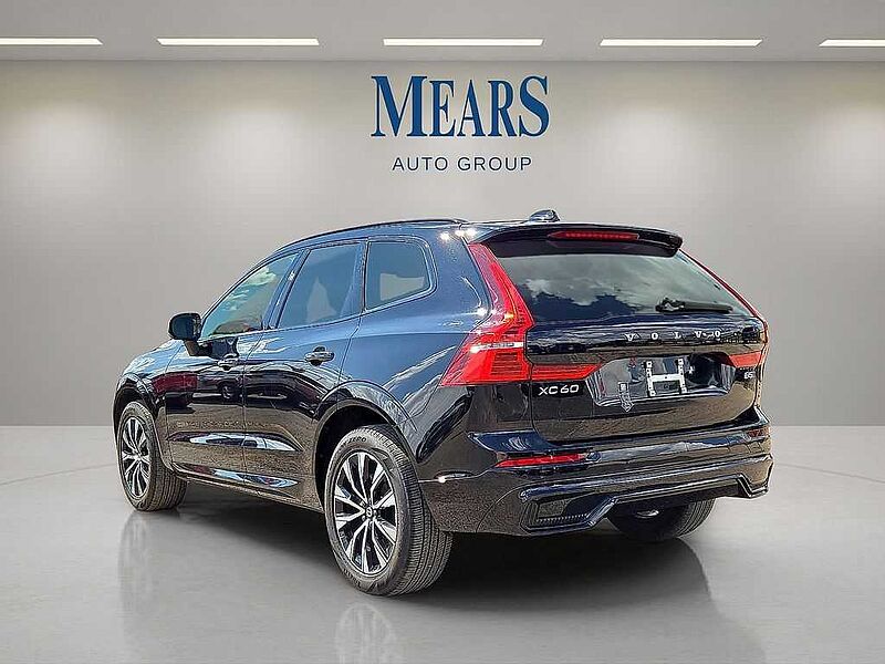 Volvo  XC60 Plus, B5 AWD Gas (mild hybrid), Gasoline, Dark