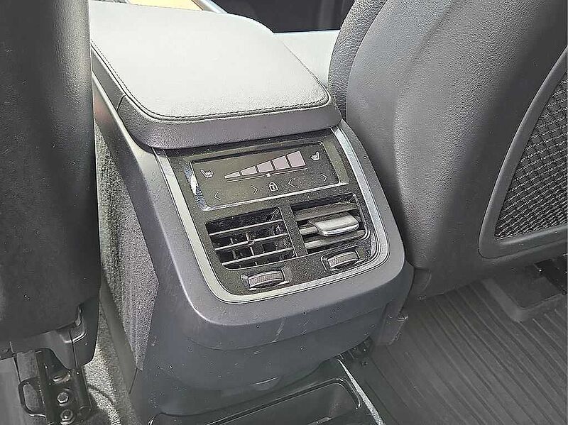 Volvo  XC90 Plus, B6 AWD , Mild Hybrid, Bright, 6 Seats