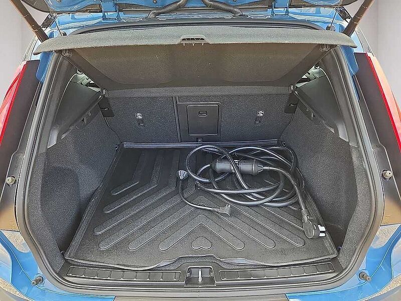 Volvo  XC40 Recharge Core, Twin Motor, Electric