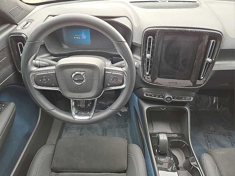 Volvo  C40 Recharge Ultimate, Twin Motor, Electric