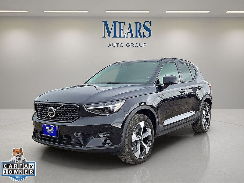 Volvo  XC40 Plus, B5 AWD Gas (mild hybrid), Gasoline, Dark