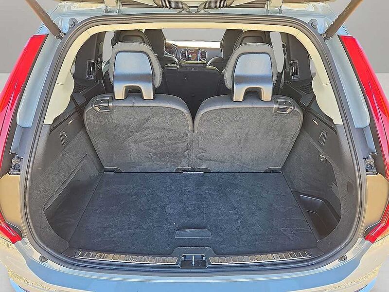 Volvo XC90 Plus, B6 AWD Gas (mild hybrid), Gasoline, Bright, 7 Seats