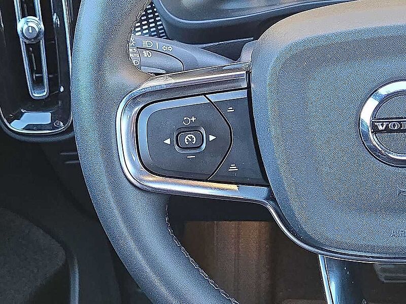 Volvo XC40 R-Design, T5 AWD