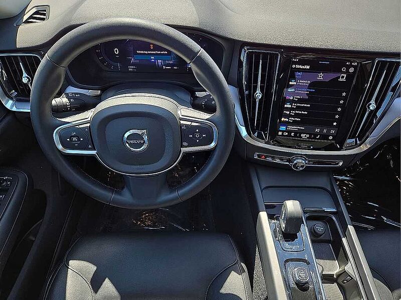 Volvo  S60 Core, B5 FWD Gas (mild hybrid), Gasoline, Dark