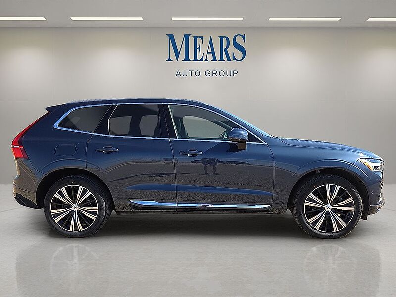 Volvo  XC60 Plus, B5 FWD, Mild Hybrid, Bright